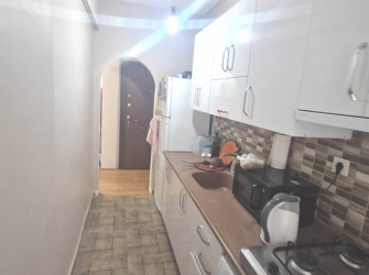 Güngören Güneştepe'de 2,Kat Ön Cephe 2+1Tramvaya Yakın 80 m2