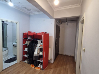 Güngören Güneştepe'de 2,Kat Ön Cephe 2+1Tramvaya Yakın 80 m2