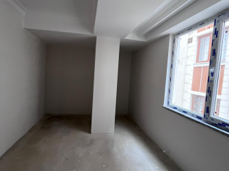 Bahçelievler'de İlk Yuva Metro'ya Yakın 1,Kat Sıfır 3+1Üç Cepheli 