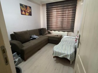 Güngören Güneştepe'de 2,Kat Kredili 2+1 Ön Cephe 85 m2 Balkonlu