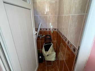 Bahçelievler'de Ebeveyn Banyolu 1, Kat 130 m2 Kredili 3+1Balkonlu