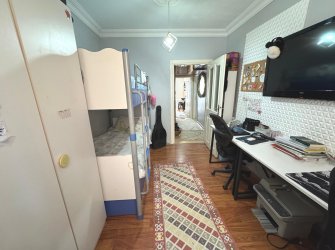 Bahçelievler Camlıkahve'de 2+1 Asansörlü 17 Yıllık 4,Kat Daire 75 m2