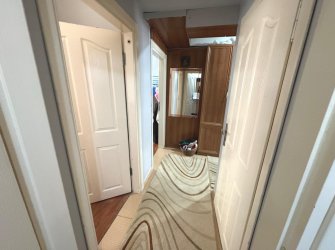 Bahçelievler Camlıkahve'de 2+1 Asansörlü 17 Yıllık 4,Kat Daire 75 m2