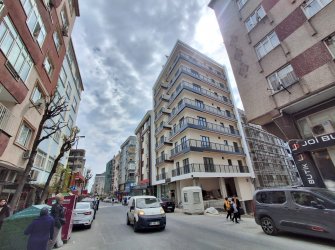Bahçelievler M.Kemal Cd'sine 6,Kat Sıfır 2+1Köşe 80 m2 Asansörlü