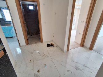 Bahçelievler M.Kemal Cd'sine 6,Kat Sıfır 2+1Köşe 80 m2 Asansörlü