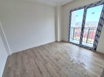 Bahçelievler M.Kemal Cd'sine 6,Kat Sıfır 2+1Köşe 80 m2 Asansörlü