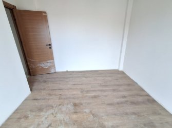 Bahçelievler M.Kemal Cd'sine 6,Kat Sıfır 2+1Köşe 80 m2 Asansörlü