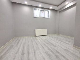 Güngören Güven'de 2+1 İskanlı 70 m2 Bahçe Katı 2 Yıllık Bina