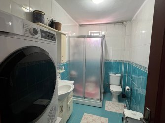 Güngören Güneştepe'de 2,Kat  Balkonlu 2+1 Kredili 2010 Yapımı