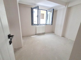 Bahçelievler Camlıkahve'de 2,Kat Asansörlü 2+1 Sıfır 90 m2 Daire