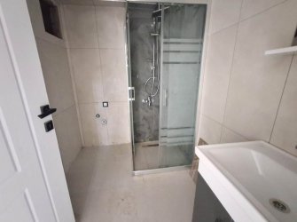 Bahçelievler Camlıkahve'de 2,Kat Asansörlü 2+1 Sıfır 90 m2 Daire