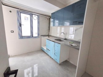 Bahçelievler Camlıkahve'de 2,Kat Asansörlü 2+1 Sıfır 90 m2 Daire