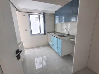 Bahçelievler Camlıkahve'de 2,Kat Asansörlü 2+1 Sıfır 90 m2 Daire