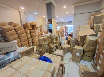 Güngören İnönü Cd'sinde 120 m2 Depolu Düz Giriş Dükkan