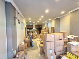 Güngören İnönü Cd'sinde 120 m2 Depolu Düz Giriş Dükkan