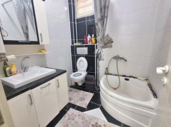 Bahçelievler Camlıkahve'de 1,Kat Kat Mülkiyetli 3+1Tek Daireli 100 m2