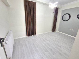 Bahçelievler Çavuşpaşa'da 2+1 Arsa Tapulu 85 m2 İçi Yapılı B.Katı