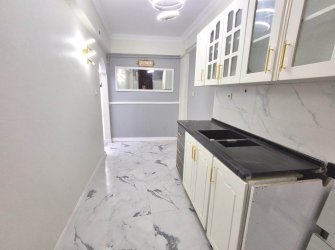 Bahçelievler Çavuşpaşa'da 2+1 Arsa Tapulu 85 m2 İçi Yapılı B.Katı