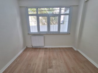 Bahçelievler Çavuşpaşa'da 2+1 Arsa Tapulu 85 m2 İçi Yapılı B.Katı