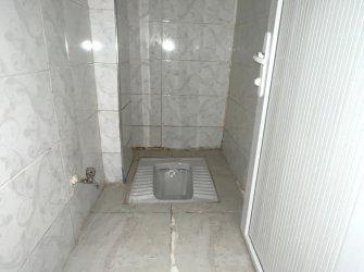 Güngören'de Tramvaya Otoparka Yakın 2+1 Bahçe Katı 80 m2