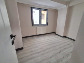 Bahçelievler Camlıkahve'de 2+1 Sıfır Bina 6,Kat Asansörlü 80 m2