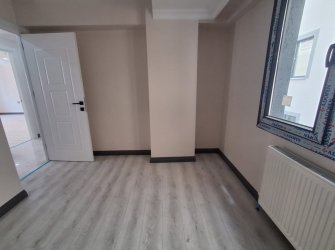 Bahçelievler Camlıkahve'de 2+1 Sıfır Bina 6,Kat Asansörlü 80 m2
