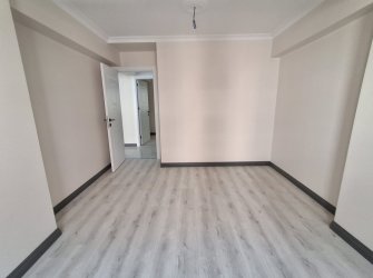 Bahçelievler Camlıkahve'de 2+1 Sıfır Bina 6,Kat Asansörlü 80 m2