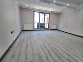 Bahçelievler Camlıkahve'de 2+1 Sıfır Bina 6,Kat Asansörlü 80 m2