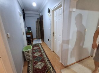 Güngören Güneştepe 'de 2+1 Kredili 90 m2 Bahçe Katı 2007 Yapımı