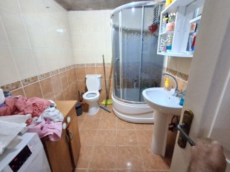 Güngören Güneştepe 'de 2+1 Kredili 90 m2 Bahçe Katı 2007 Yapımı