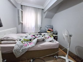 Güngören Güneştepe 'de 2+1 Kredili 90 m2 Bahçe Katı 2007 Yapımı