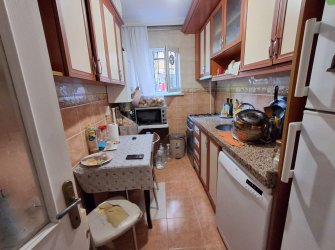 Güngören Güneştepe 'de 2+1 Kredili 90 m2 Bahçe Katı 2007 Yapımı