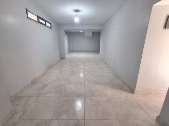 Güngören Haznedar'da İskanlı 75 m2 Mutfaklı Wc'li Bodrum Dükkan