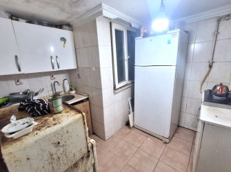 Bahçelievler'de Soğanlı Meydana Yakın 2+1 Arsa Tapulu Bahçe Katı