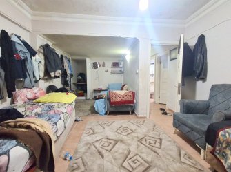 Bahçelievler'de Soğanlı Meydana Yakın 2+1 Arsa Tapulu Bahçe Katı