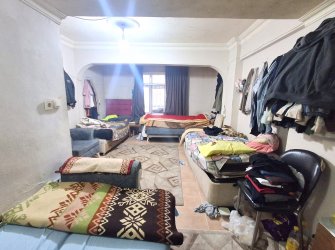 Bahçelievler'de Soğanlı Meydana Yakın 2+1 Arsa Tapulu Bahçe Katı