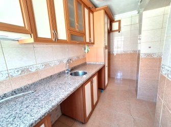 Güngören Yürüyüş Yolunda 4,Kat Balkonlu 2+1 Köşe Daire 85 m2