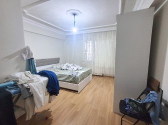 Bağcılar Yenigün'de K.Otoparklı 3+1 Yüksek Giriş 2007 Yapımı 135 m2