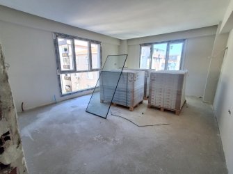 Bahçelievler Centerlife'da 4, Kat Otoparklı 2+1 Sosyal Tesisli  Ön Cephe