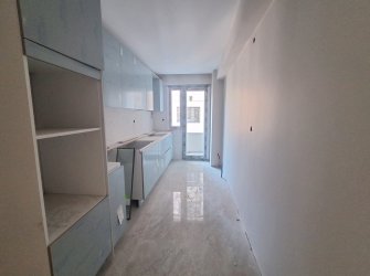 Bahçelievler Centerlife'da 4, Kat Otoparklı 2+1 Sosyal Tesisli  Ön Cephe
