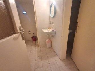 Bahçelievler Camlıkahve'de 300 m2 Asma Katlı Depolu Wc'Li Dükkan