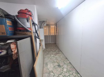 Bahçelievler Camlıkahve'de 300 m2 Asma Katlı Depolu Wc'Li Dükkan