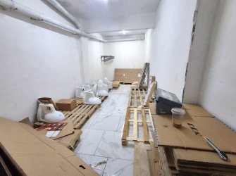 Bahçelievler Camlıkahve'de Düz Giriş Satılık Depolu Dükkan