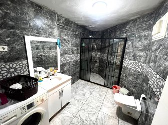 Güngören'de Tramvaya Yakın 2+1 Giriş Kat Kredili 90 m2 Balkonlu