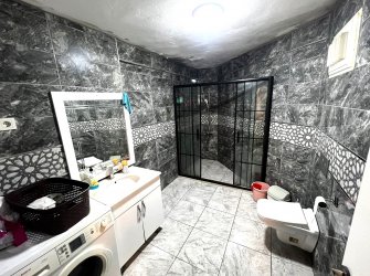 Güngören'de Tramvaya Yakın 2+1 Giriş Kat Kredili 90 m2 Balkonlu