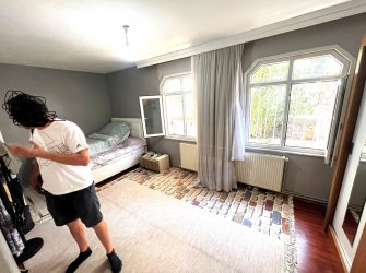 Güngören'de Tramvaya Yakın 2+1 Giriş Kat Kredili 90 m2 Balkonlu