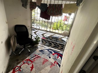 Güngören'de Tramvaya Yakın 2+1 Giriş Kat Kredili 90 m2 Balkonlu