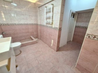 Bahçelievler Soğanlı Meydan'da 3+1 Arsa Tapulu 1999 Yapımı Bahçe Katı