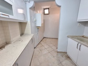 Bahçelievler Camlıkahve'de 1,Kat İçi Yapılı 2+1 Kiralık Daire 