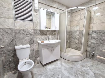 Bahçelievler Camlıkahve'de 1,Kat İçi Yapılı 2+1 Kiralık Daire 